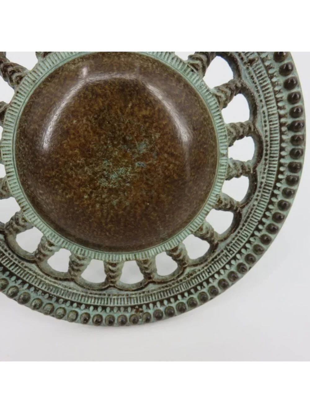 VTG Set of 2 Metal Patina Round Ornate Medallion Curtain Tiebacks Holdbacks